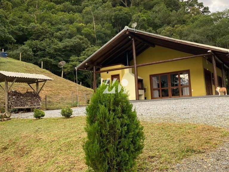 Sítio em Barra Grande, Leoberto Leal. 2 quartos, 140m². Imagem 2 de 14